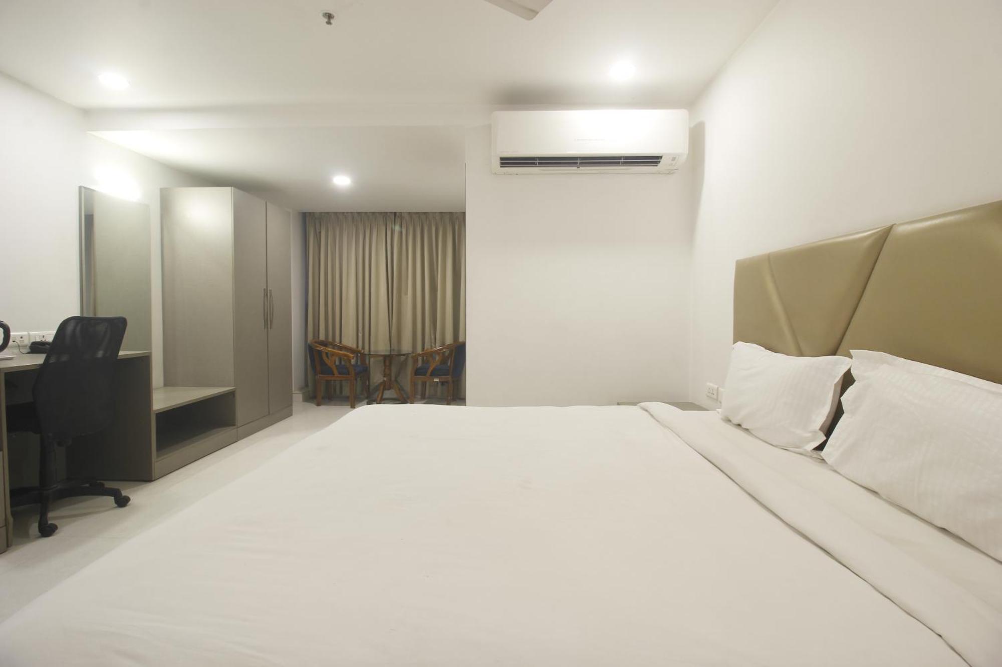 Hotel Ssr Grand Hyderabad Exterior photo