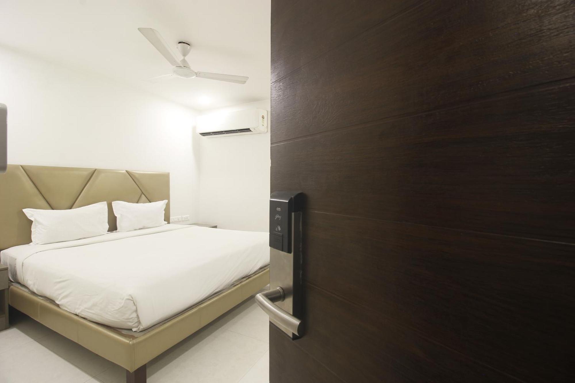 Hotel Ssr Grand Hyderabad Exterior photo